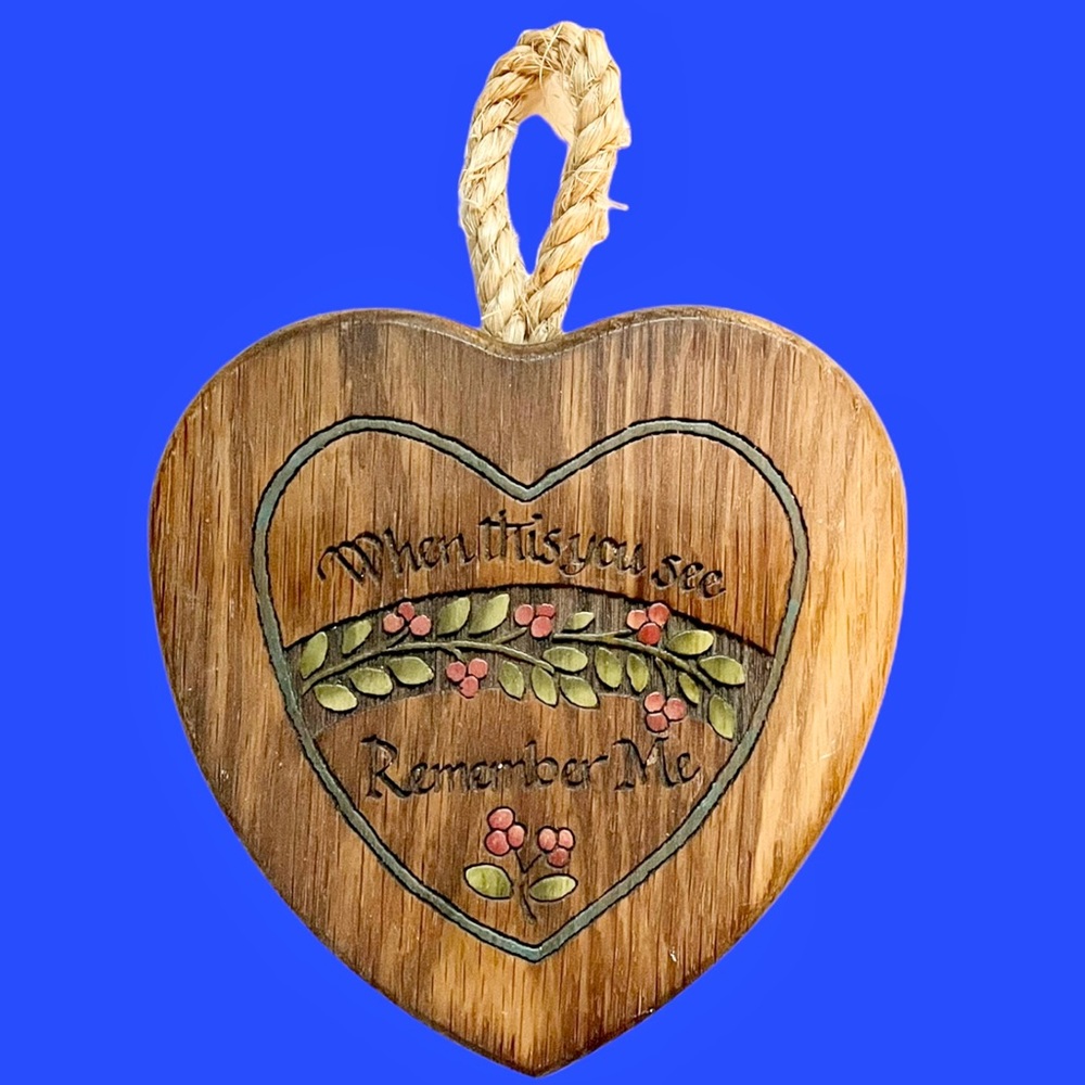 Vintage Cottagecore Engraved Sentiment Heart Decor Frame
